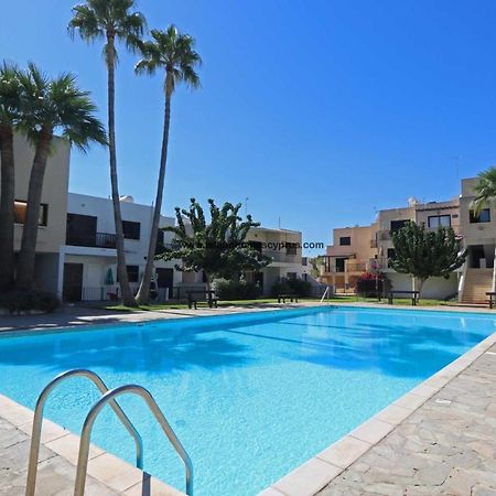 Taniandres Apartments باراليمني المظهر الخارجي الصورة