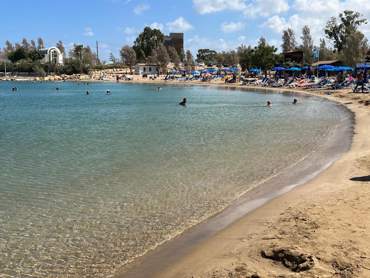 Taniandres Apartments باراليمني المظهر الخارجي الصورة