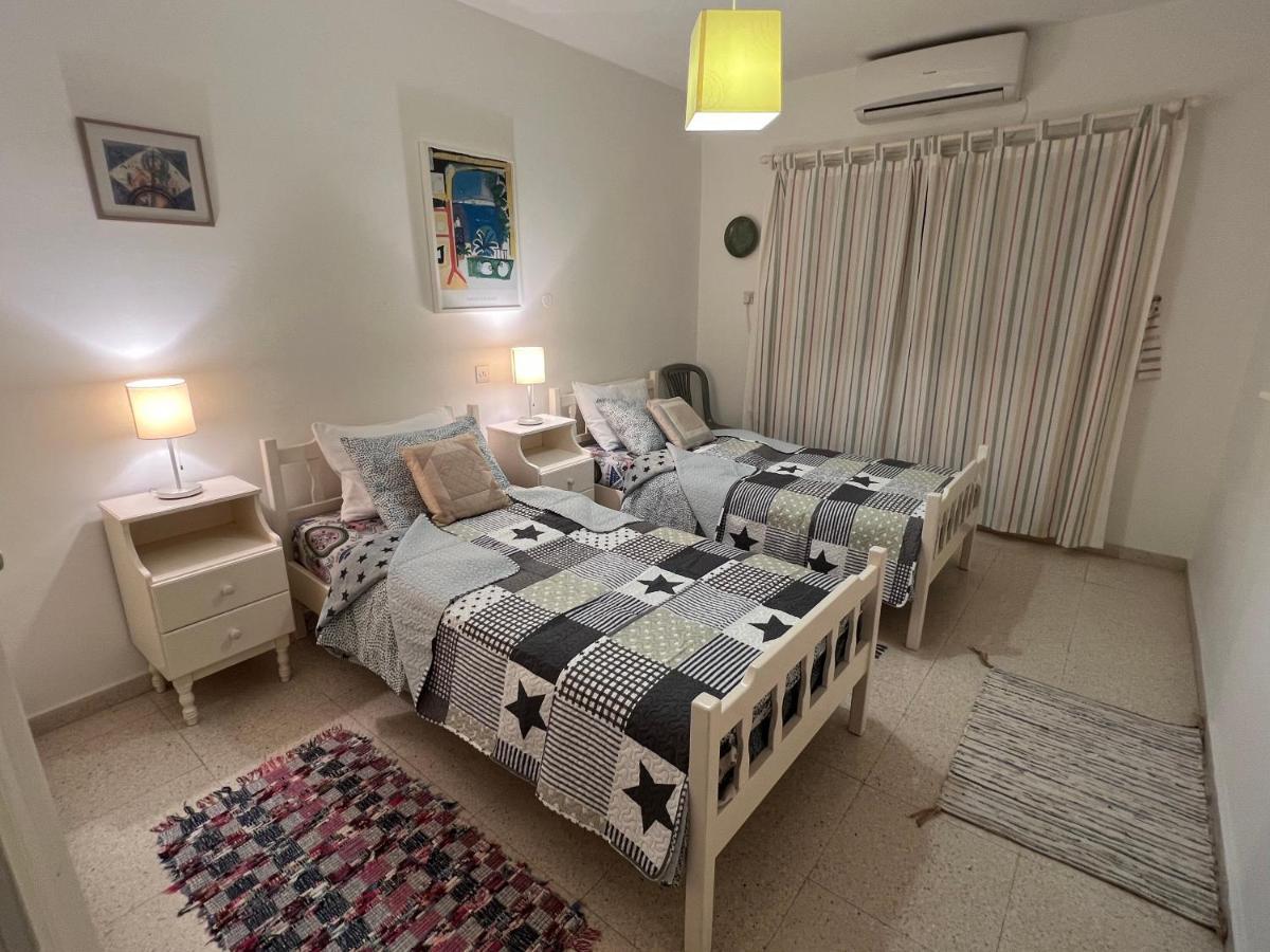 Taniandres Apartments باراليمني المظهر الخارجي الصورة