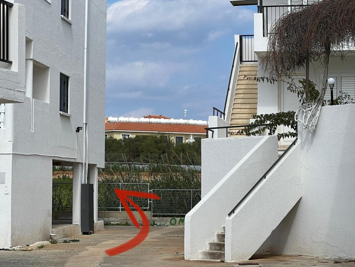 Taniandres Apartments باراليمني المظهر الخارجي الصورة