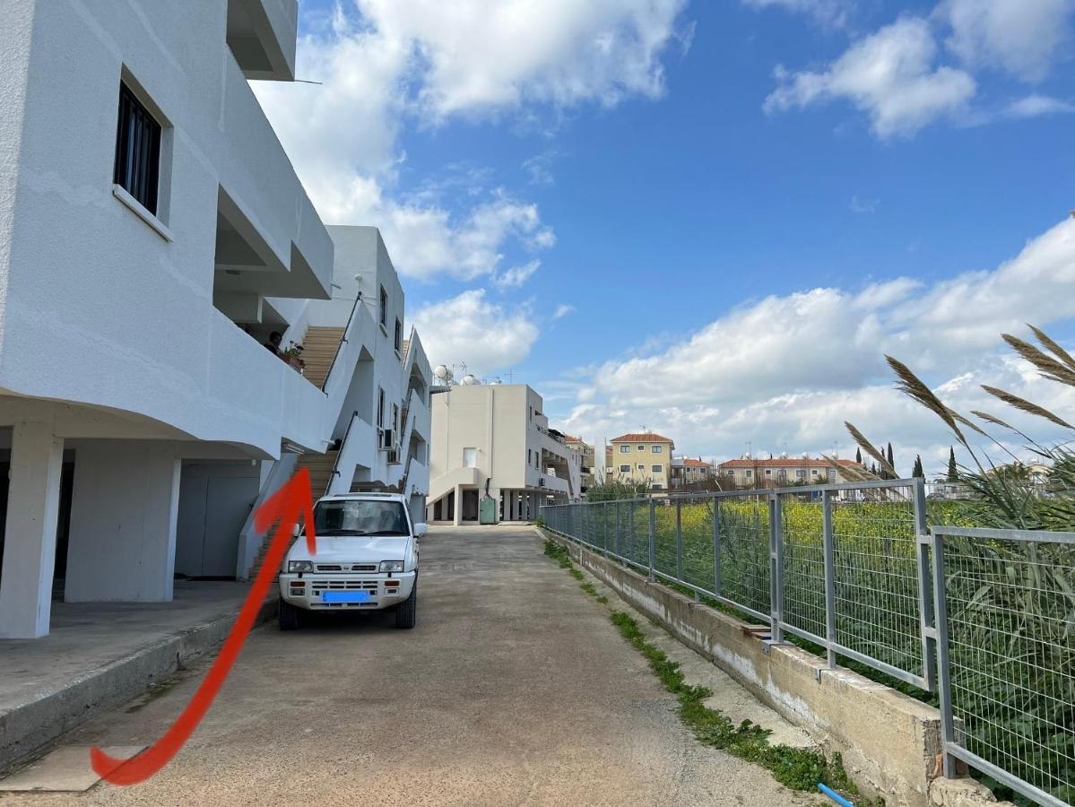 Taniandres Apartments باراليمني المظهر الخارجي الصورة