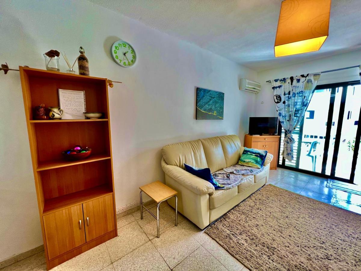Taniandres Apartments باراليمني المظهر الخارجي الصورة
