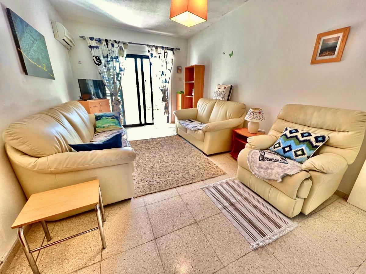 Taniandres Apartments باراليمني المظهر الخارجي الصورة