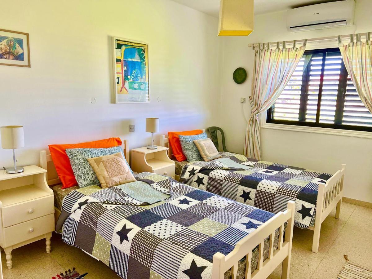 Taniandres Apartments باراليمني المظهر الخارجي الصورة